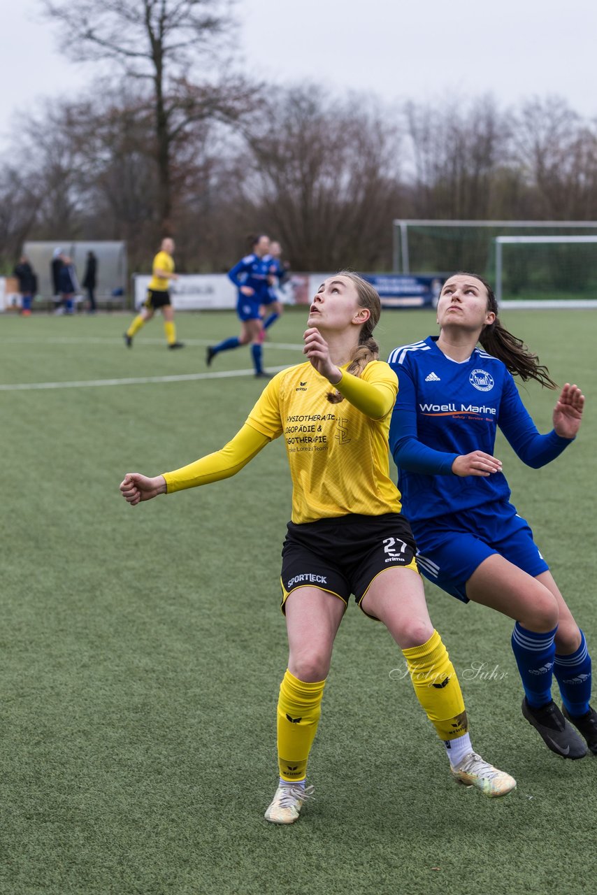 Bild 444 - F SSC Hagen Ahrensburg - SV Frisia Risum-Lindholm : Ergebnis: 1:2